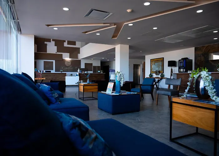 Hotel Comfort & Cabos 3*