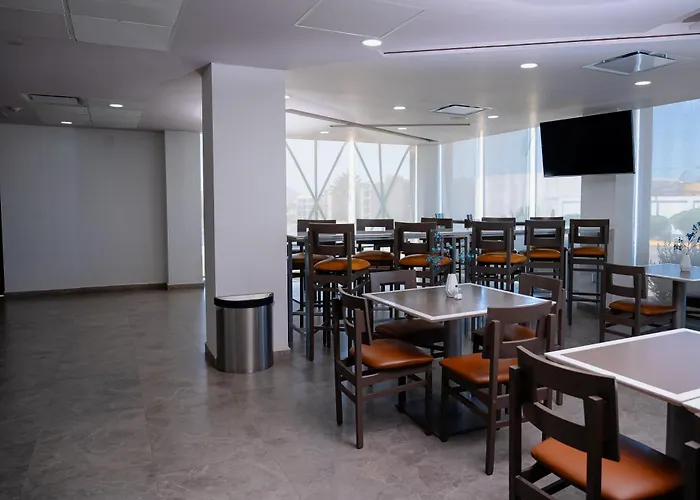 Comfort & Cabos Hotel 3*