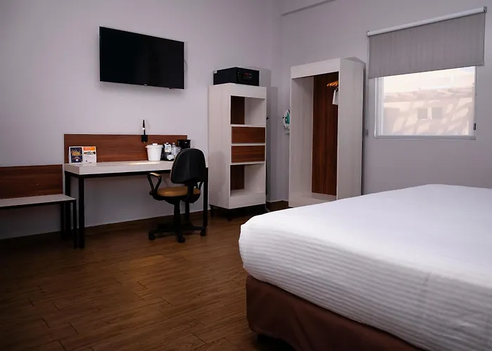 Hotel Comfort & Cabos Cabo San Lucas