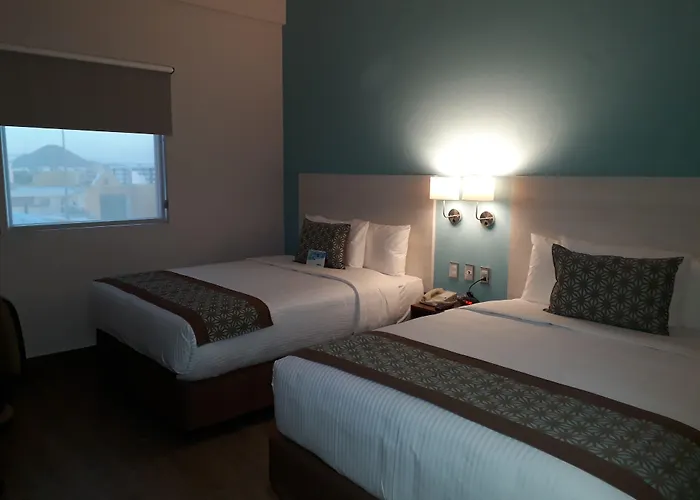 Hotel Comfort & Cabos Cabo San Lucas